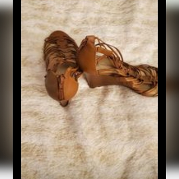 Summer sandles - Picture 2 of 2